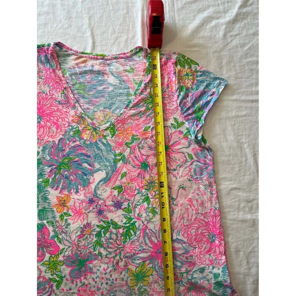 Lilly Pulitzer Womens Pink and Green Floral Short Sleeve Tee - Picture 3 of 8